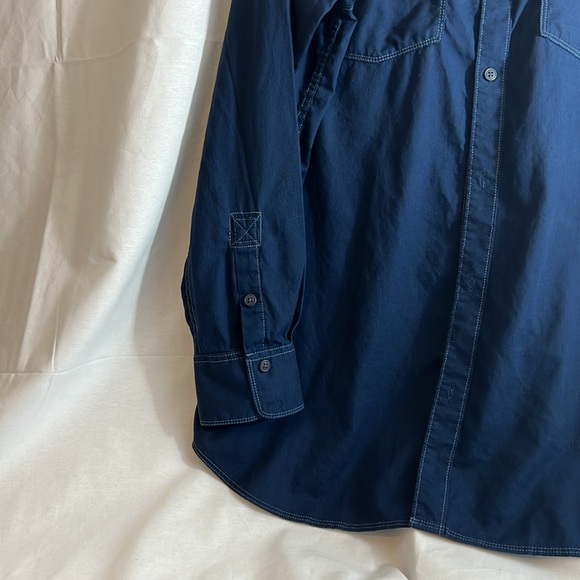 Columbia sport top. - Picture 3 of 11